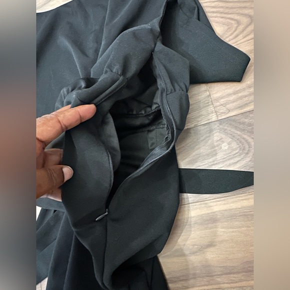 EUC XL Short Sleeve Belted Wide Leg Pant Romper/Jumpsuits - Picture 12 of 13